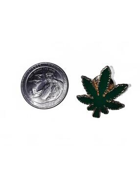 Metal Pin - Marijuana Plant Leaf - For Collection Hat Jacket Vest Backpack NEW